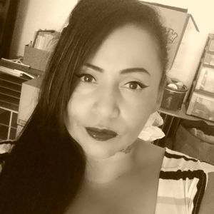 Meet your Posher, Alejandra